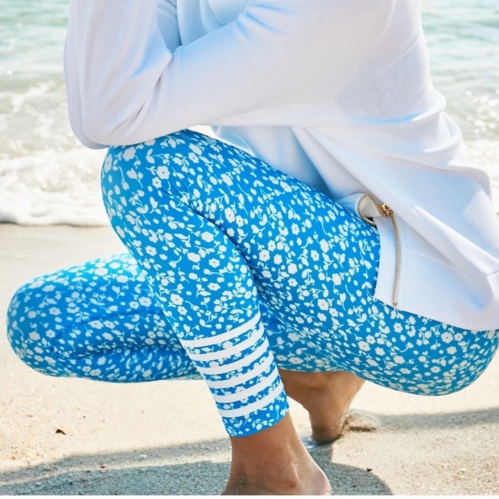Addison Bay Leggings Sz 1XL Blue Floral Stripe Athleisure High Rise Pockets Ee13